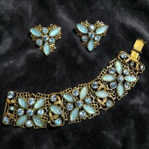 Signed Selro Corp Opaline Glass Rhinestone‎ Demi Parure Bracelet Earrings